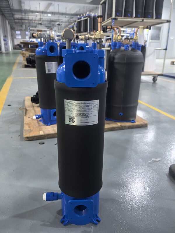 অনুভূমিক স্থাপনযোগ্য লবণাক্ত জল তাপ বিনিময়কারী MHTA-15 ইউনিট, যা সামুদ্রিক এবং শিল্প পরিবেশে কার্যকর শীতলকরণের জন্য বৈশিষ্ট্যযুক্ত