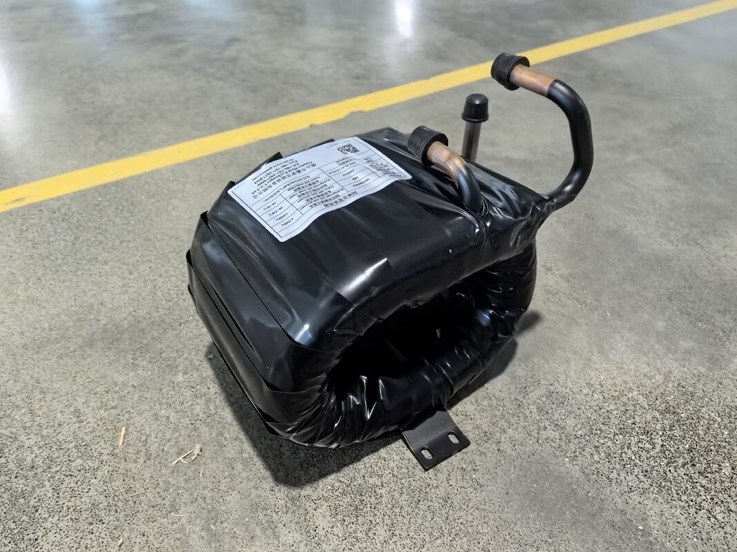 স্পাইরাল টুইস্টিং নির্মাণ গরম জল তাপ এক্সচেঞ্জার ঠান্ডা পরিবেশে অপারেশন নিশ্চিত ঠান্ডা কার্যকর প্রতিরোধের জন্য ডিজাইন