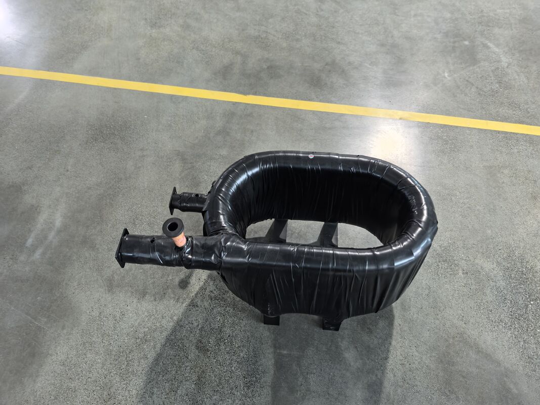 স্পাইরাল টুইস্টিং নির্মাণ কোএক্সিয়াল তাপ এক্সচেঞ্জার রেফ্রিজার্যান্ট পার্শ্ব চাপ 4.2Mpa এবং তাপমাত্রা পরিসীমা 0C থেকে 150C এ কাজ করে